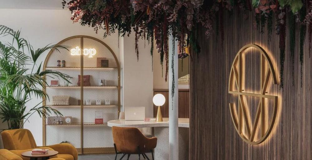 Seven Hotel Párizs Kültér fotó