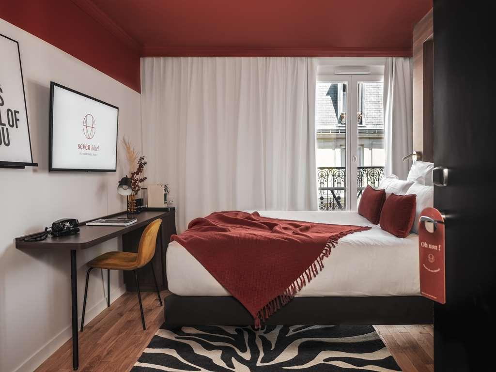 Seven Hotel Párizs Szoba fotó